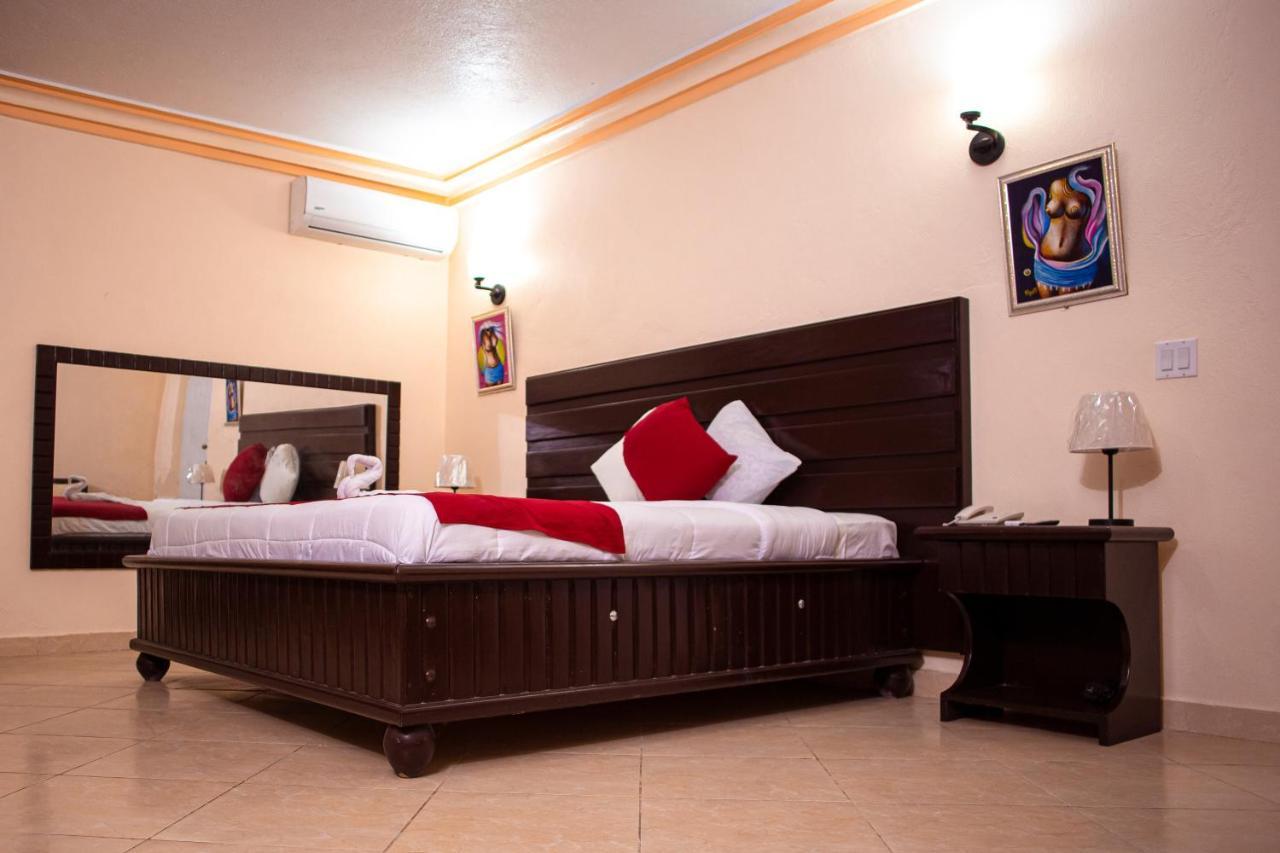 La Pepiniere Hotel Petionville Екстер'єр фото