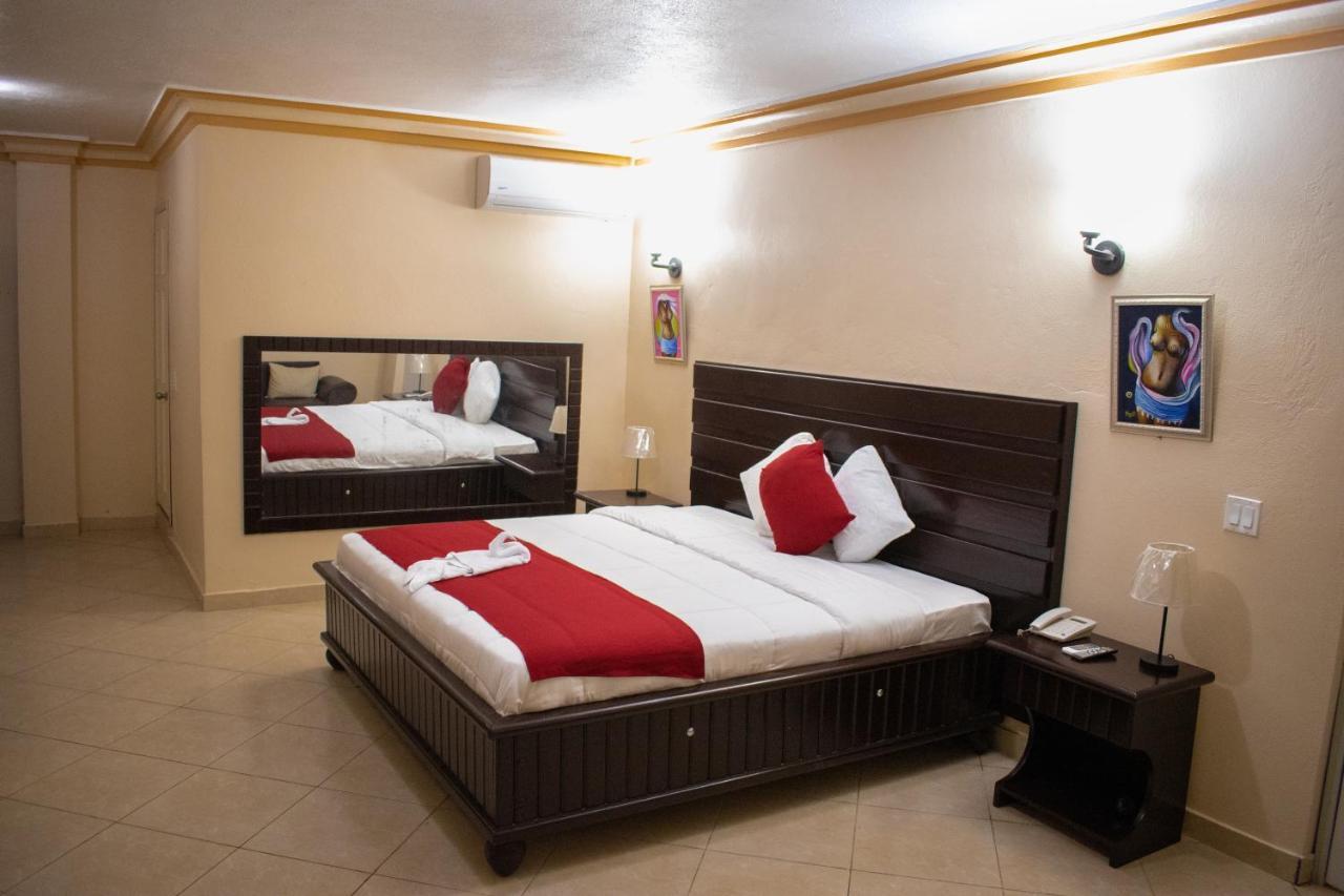 La Pepiniere Hotel Petionville Екстер'єр фото