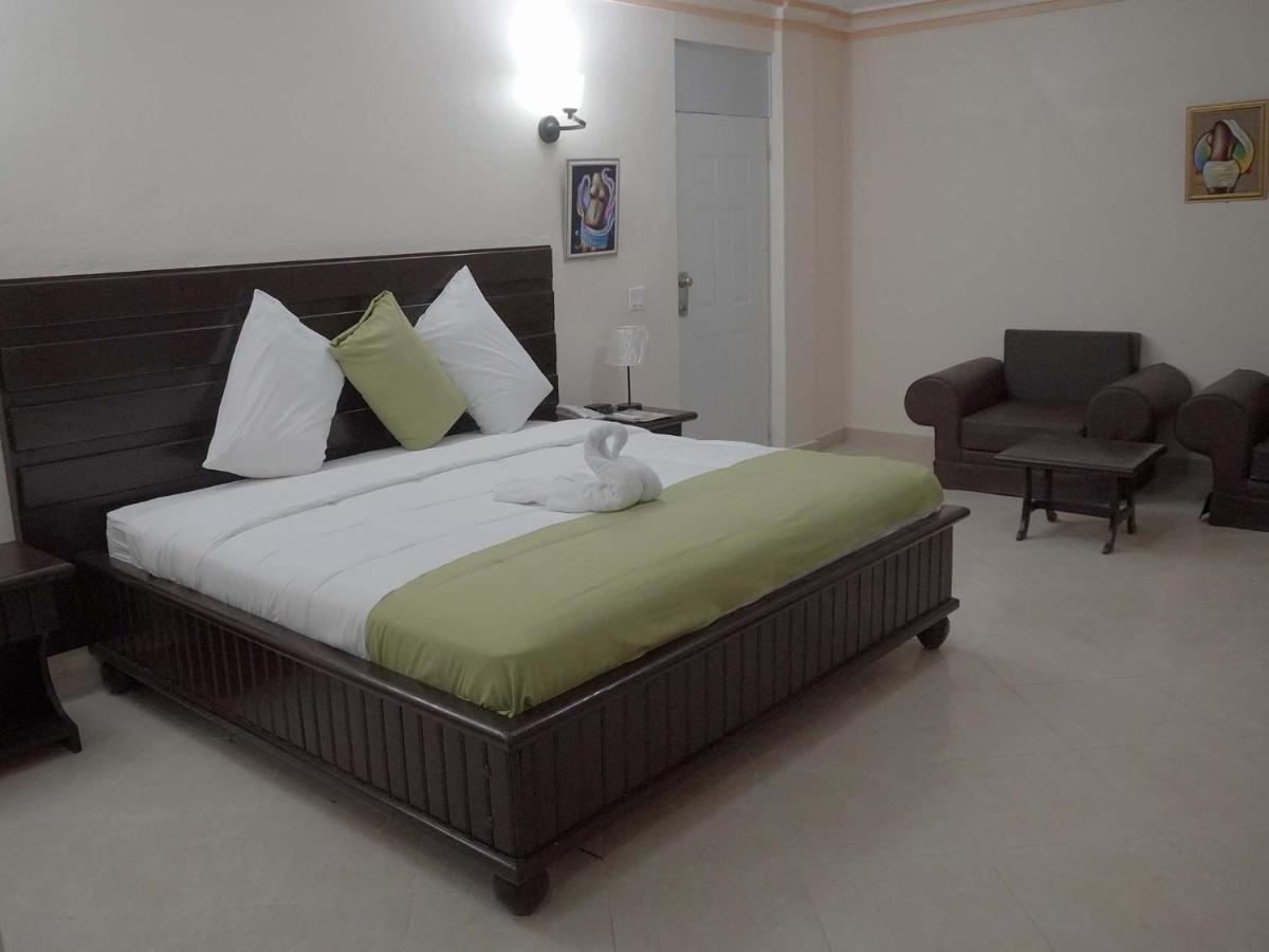 La Pepiniere Hotel Petionville Екстер'єр фото